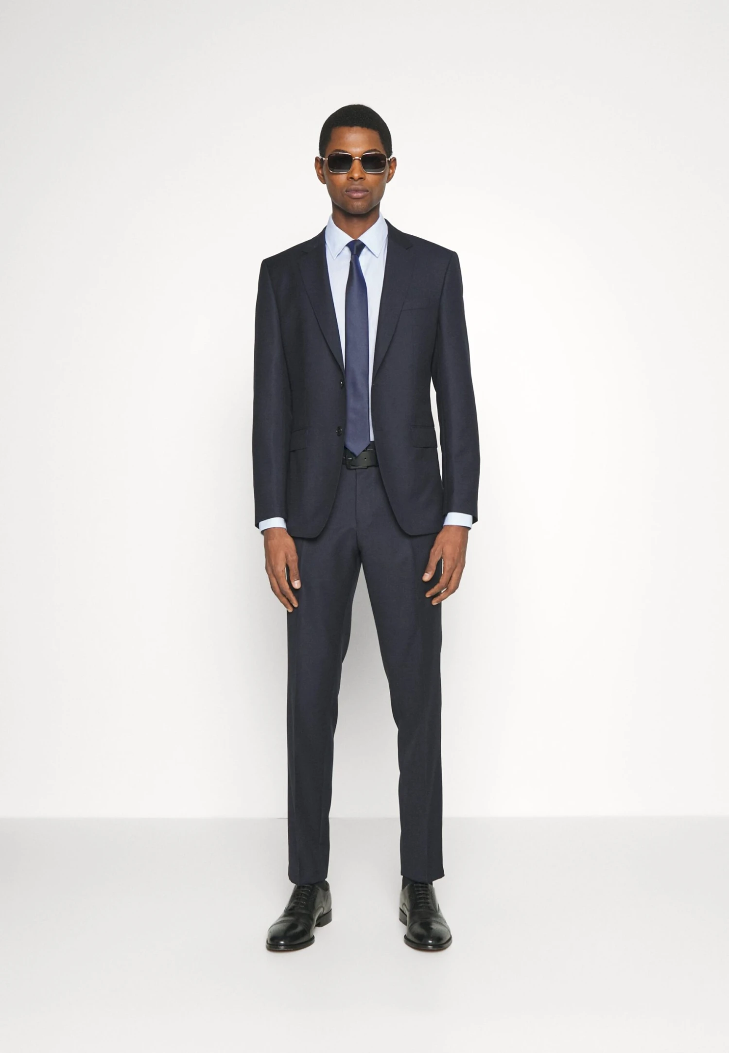 Boss Huge Set - Suit - Dark Blue 2 Boss Huge Set - Suit - Dark Blue - Image 2