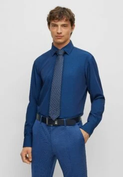 Boss Tie - Red Eighteen