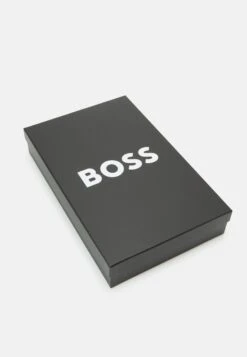 Boss Frizzante Unisex Set - Scarf - Medium Grey -Boss Sales Store 20567183fb474e7bb9bc4ec65508da1b