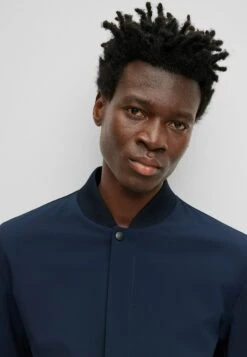 Boss P-Coulson - Bomber Jacket - Dark Blue Four 10 Boss P-Coulson - Bomber Jacket - Dark Blue Four -Boss Sales Store 27e92beeb11d4f4b944b1a60ec10b4c4