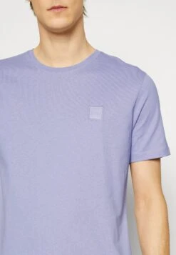 Boss Tales - Basic T-Shirt - Light/Pastel Purple -Boss Sales Store 4aaff8231cc4477c91396ff120ad314e