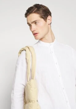 Boss Race - Shirt - White 9 Boss Race - Shirt - White -Boss Sales Store 5eef3c896beb4b7c85a8a81cfa156dee