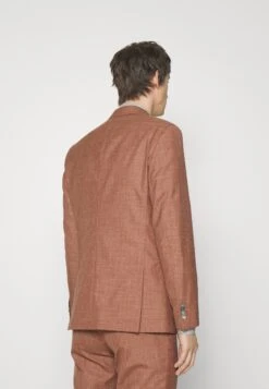 Boss Set - Suit - Medium Red 16 Boss Set - Suit - Medium Red -Boss Sales Store 63702b87403f4bfc965c8049147a189e