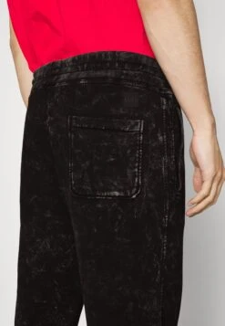 Boss Sesnow - Tracksuit Bottoms - Black -Boss Sales Store 68b3166c0c27470a917740a97096646a