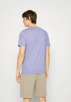 Boss Tales - Basic T-Shirt - Light/Pastel Purple -Boss Sales Store 6abd66fbd0074ef8ad2291a18f1ab3ad