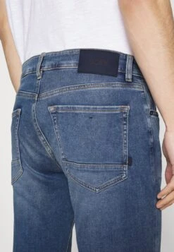 Boss Maine - Straight Leg Jeans - Medium Blue -Boss Sales Store 6e84b5c798fd42628efa46755bbd172a