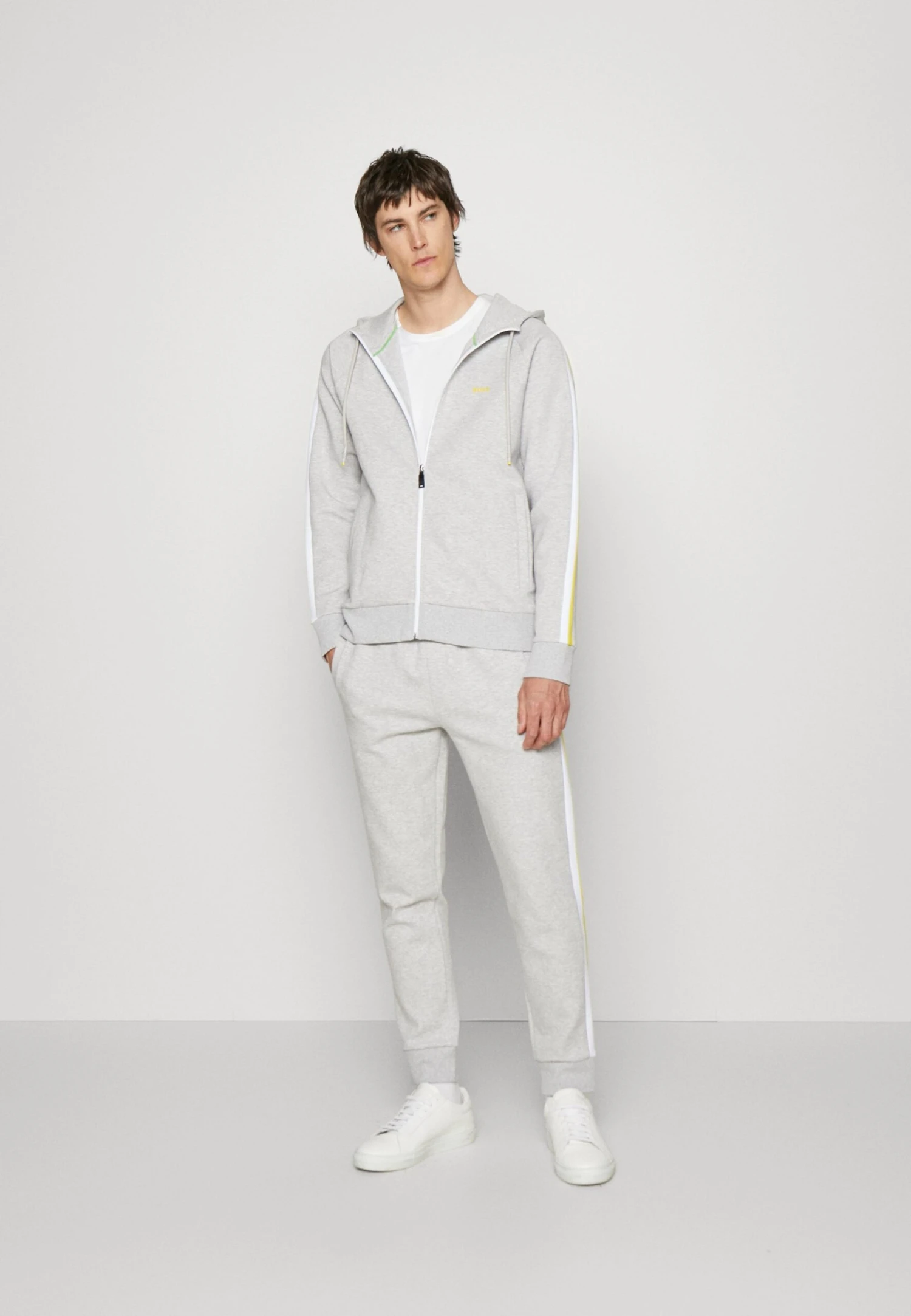 Boss Set - Tracksuit - Light/Pastel Grey 2 Boss Set - Tracksuit - Light/Pastel Grey - Image 2