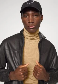 Boss Musso - P - Jumper - Medium Beige -Boss Sales Store 74a5e113ad2141b7843d5333523a34f3