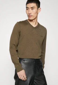 Boss Baram - Jumper - Open Green 9 Boss Baram - Jumper - Open Green -Boss Sales Store a10dc04f9d174b41b66493007fe3911b