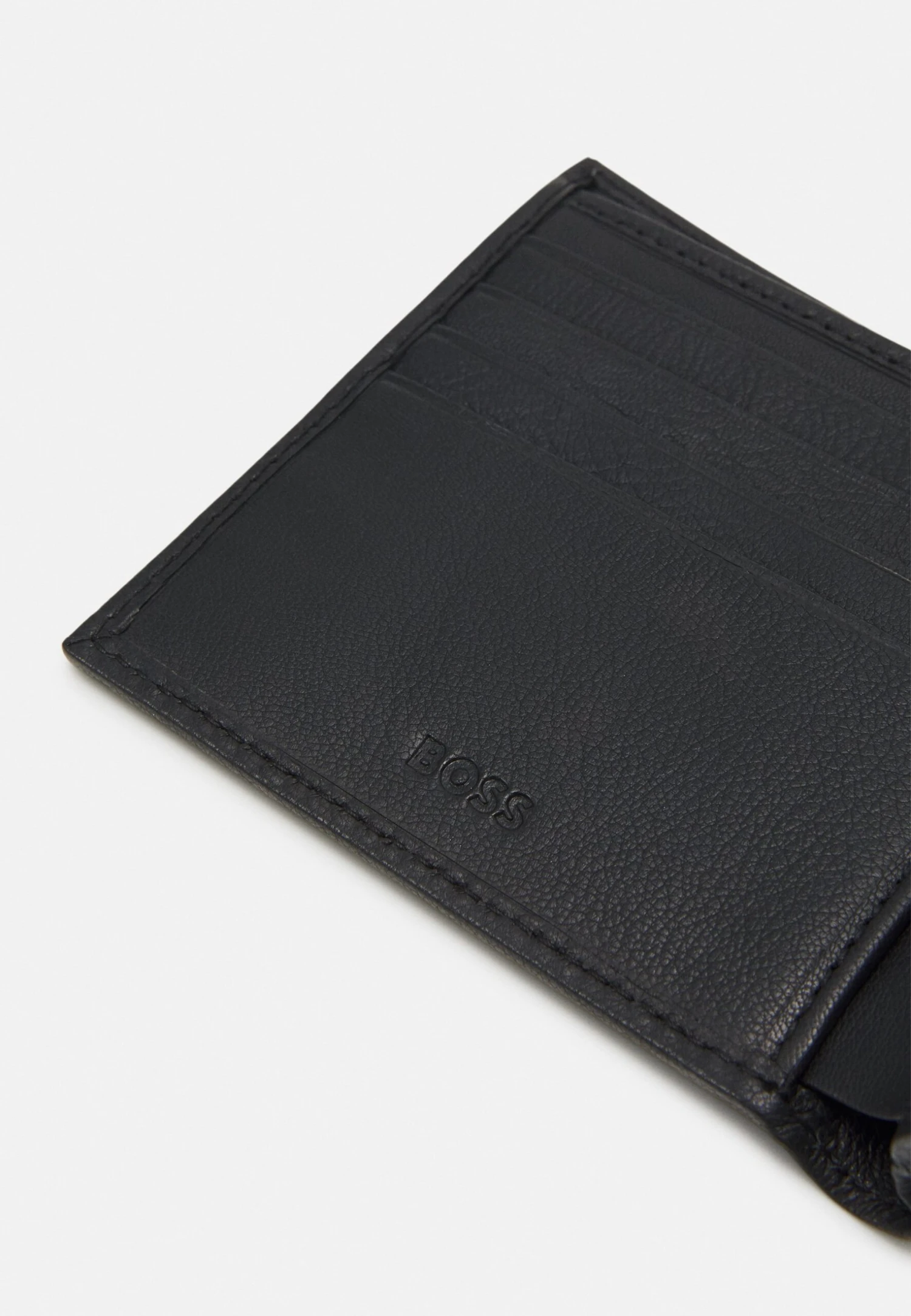Boss Big Coin Unisex - Wallet - Black 4 Boss Big Coin Unisex - Wallet - Black - Image 4