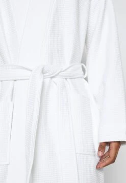 Boss Kimono - Dressing Gown - White -Boss Sales Store e50688c1c88f412484136eabd1ac06cf