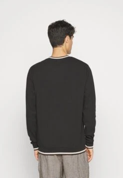 Boss Core - Pyjama Top - Black 7 Boss Core - Pyjama Top - Black -Boss Sales Store e53e9e9334af425ab418756a7a417fcf