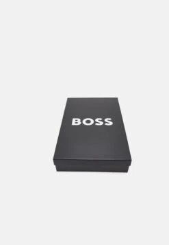 Boss Frizzante Unisex Set - Scarf - Black -Boss Sales Store f66ff3ba60f0482e9018e3a90dc2658e