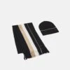 Boss Frizzante Unisex Set - Scarf - Black