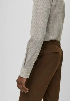 Boss P Roan Kent - Shirt - Open Green Twentyone 10 Boss P Roan Kent - Shirt - Open Green Twentyone -Boss Sales Store fe7a2d38c7a64a639cf273dd0cc96fdd